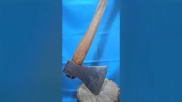 Топор УПС 1990 г на топорище в цвете Орех.